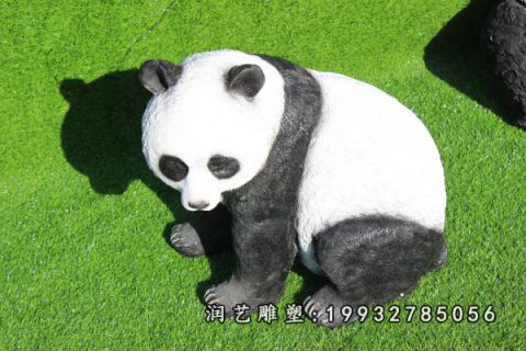 游乐场玻璃钢熊猫雕塑