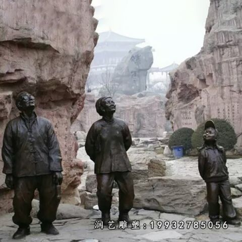 商业街小品人物铜雕