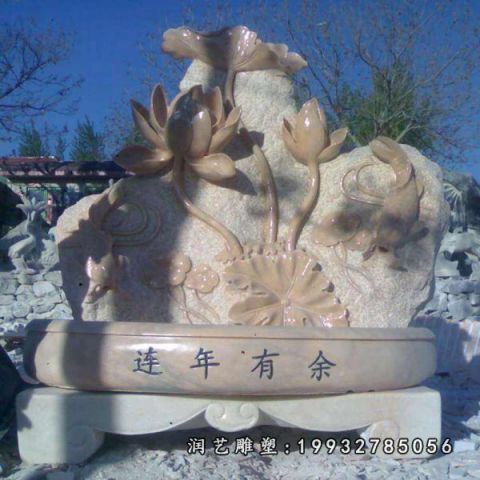 草坪景观荷花石雕