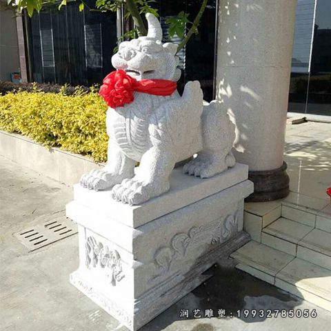 小区独角兽石雕