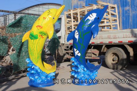 商业街玻璃钢海豚雕塑