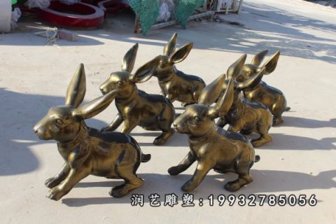 学校动物兔子铜雕