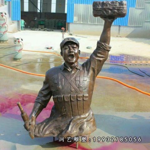 小区人物董存瑞铜雕