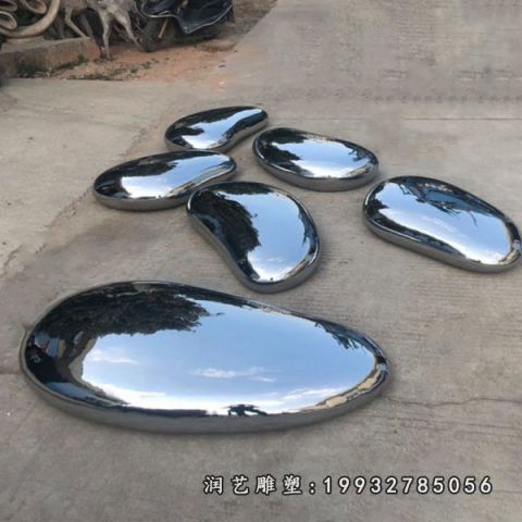 园林不锈钢鹅卵石景观雕塑