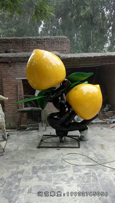 酒店玻璃钢桃子景观雕塑