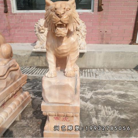 酒店动物老虎石雕