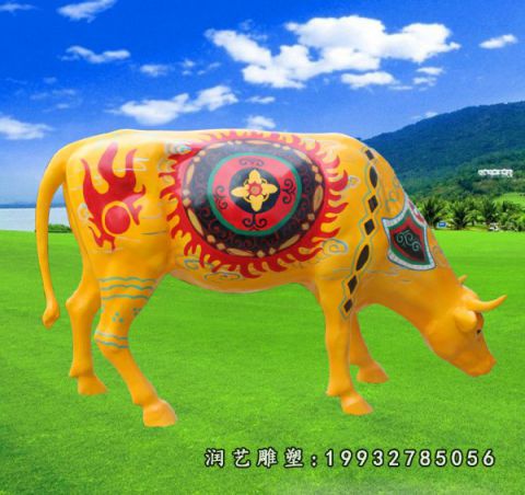 草坪玻璃钢动物牛雕塑