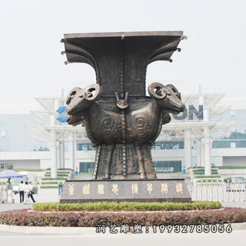 城市四羊方尊铜雕