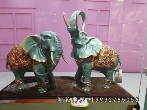 游乐场动物大象铜雕