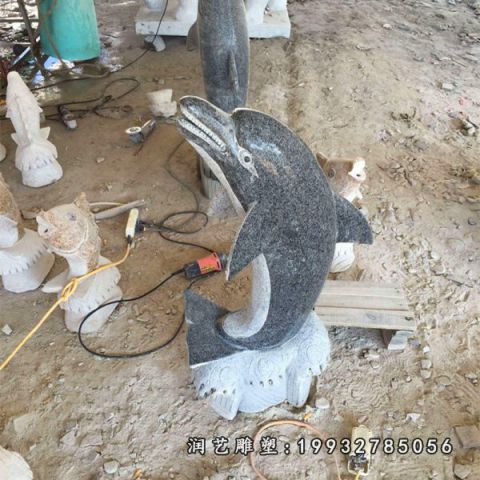 公园海豚动物石雕