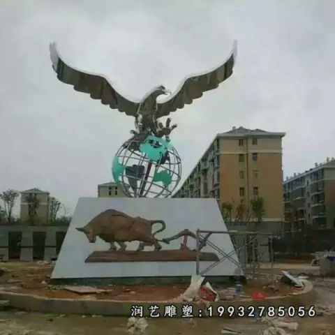 公司不锈钢老鹰雕塑
