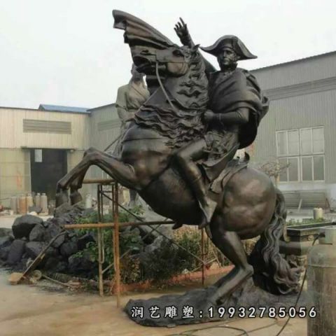 商场骑马人物铜雕