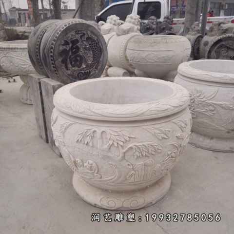 小区水缸石雕