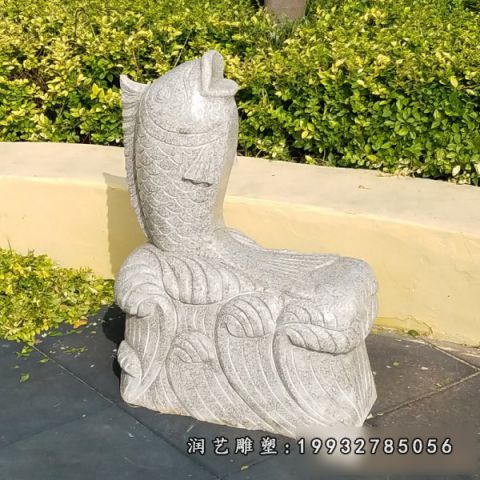 酒店鱼动物石雕