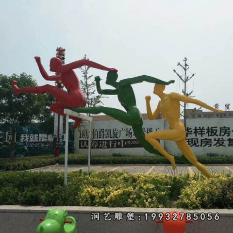 公寓不锈钢跨栏雕塑